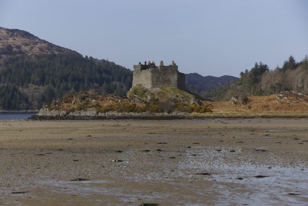 The romance of Tioram Castle